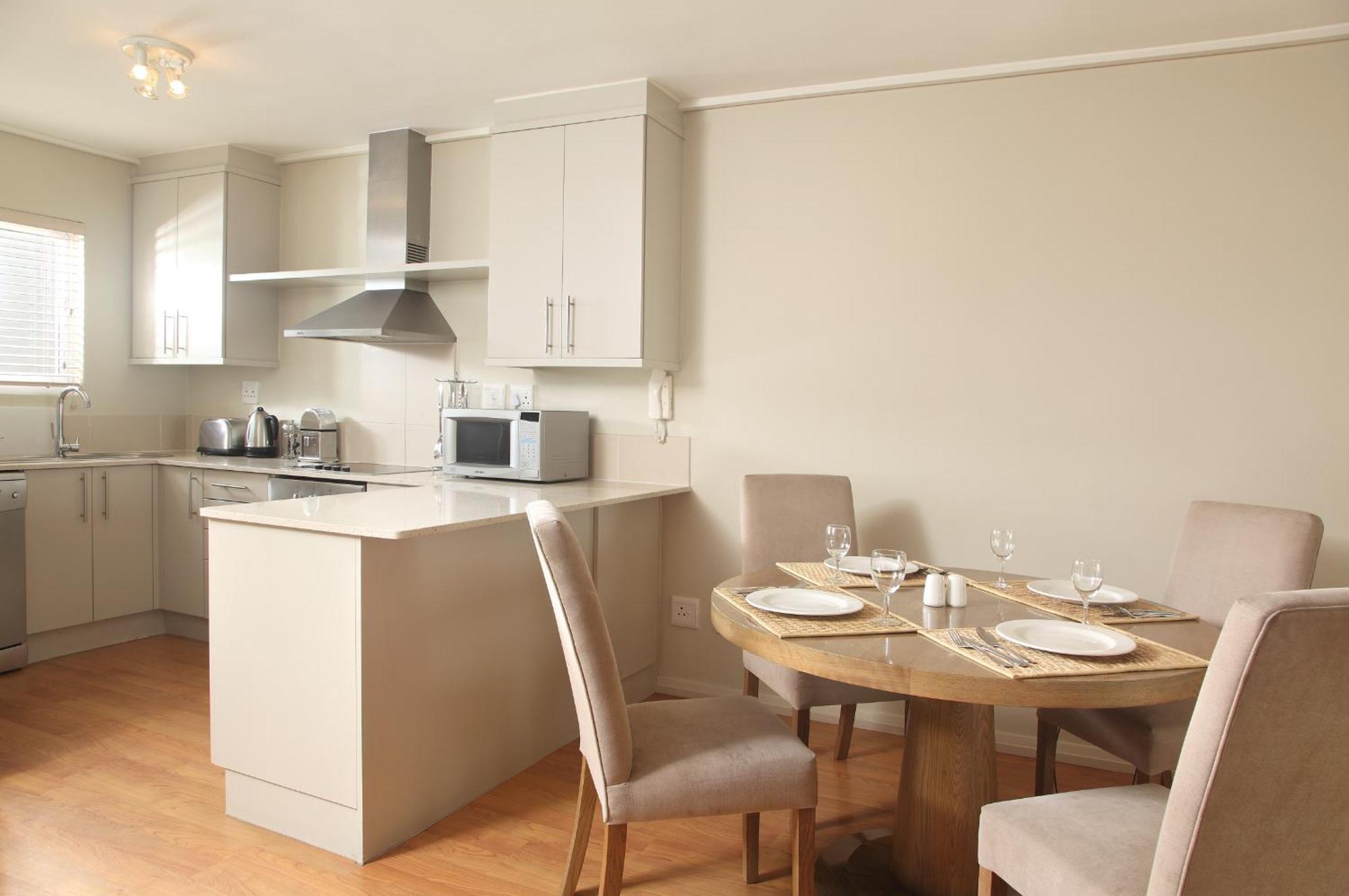 קייפטאון Lagoon Beach Hotel Apartments מראה חיצוני תמונה